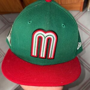 Mexico New Era 7 3/4 with Mexico Logo